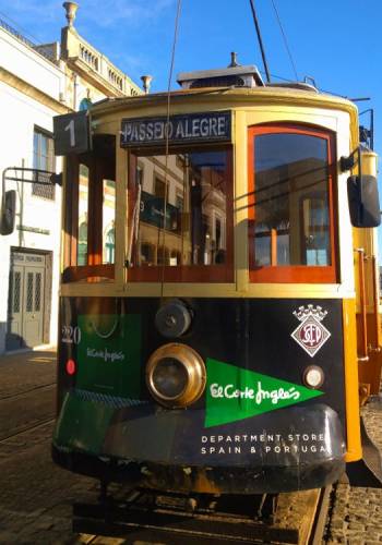 Transport , Porto (c)TheBookTrail